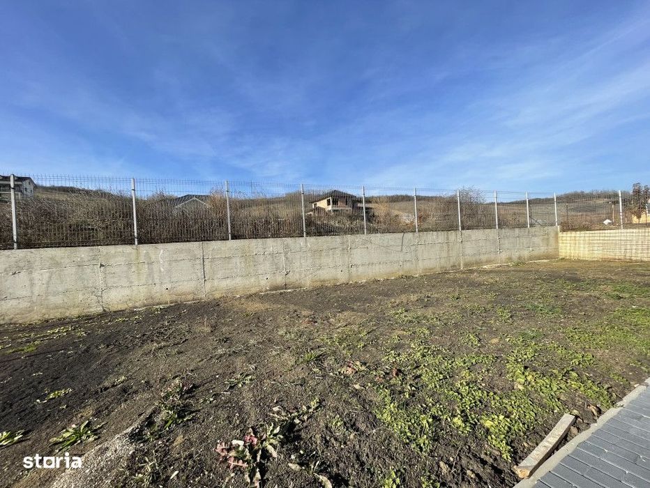 Casa individuala cu CF cu 5 cam/155mp! Teren 550mp! GARAJ! Loc. Dezmir