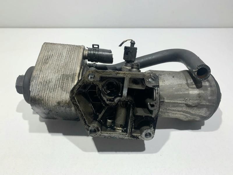 Carcasa filtru ulei / termoflot Audi A4 8K2, B8 045115389K 2.0 tdi cag