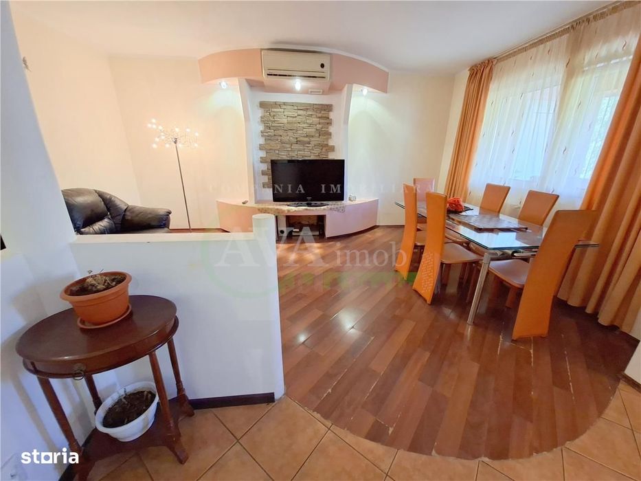 Apartamnet 3 decomandate, etaj 2, cu 2 bai, centrala, zona Ura