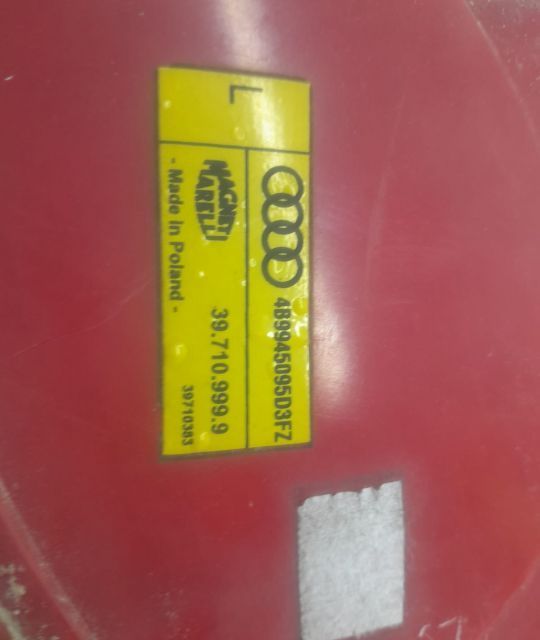 Stop lampa stanga 4b9945095d3fz Audi A6 4B/C5  [din 1997 pana  2001] seria