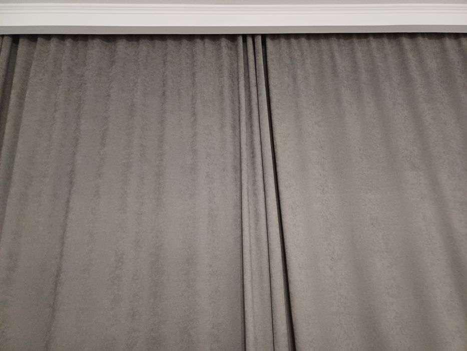 Шторы солнцезащитные