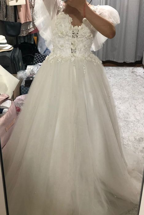 Свадебное платье