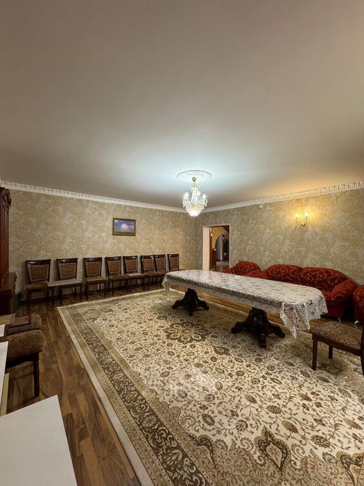 Продается коттедж в центре города по ул. Аксункар 7