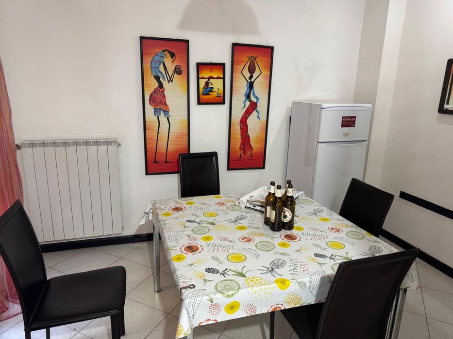 De Vanzare Apartament 3 Camere Decomandat Nicolina