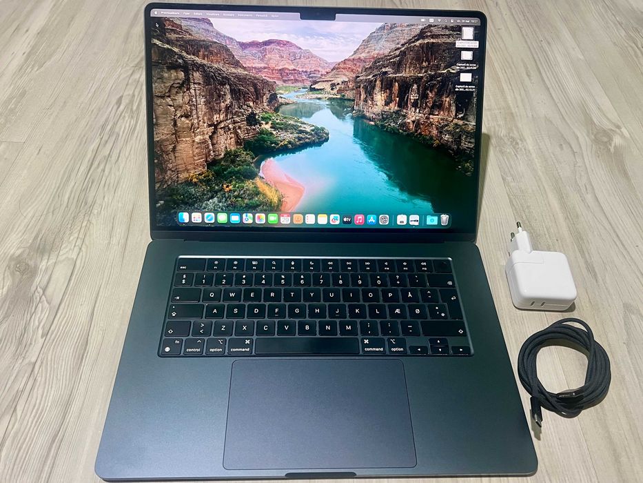 macbook air m3 - Laptopuri oferte online | OLX.ro