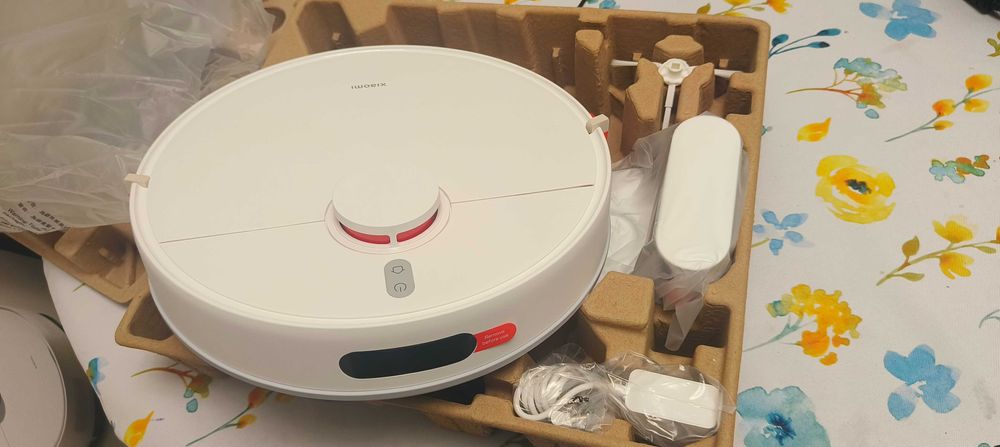 Aspirator Smart Xiaomi S40c nou garantie 2 ani