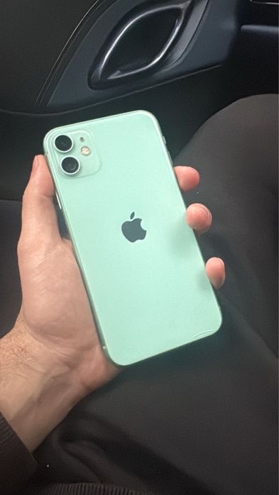 Продам телефон Айфон 11 64
