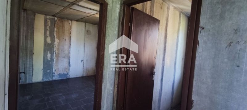 Продава се Промишлена сграда в Девня - 322 кв.м за 280 €/кв.м - Снимка #10
