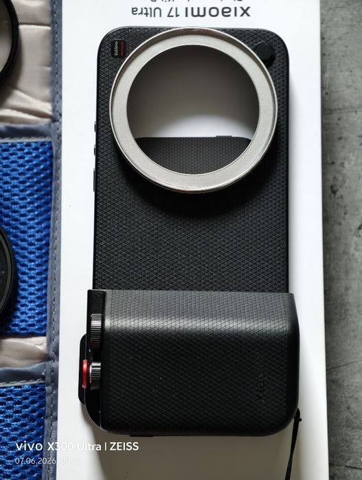 Vând kit de photo pentru Xiaomi 17 Ultra