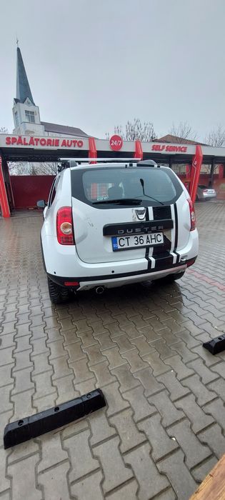 Dacia Duster 1,6 benzină + gpl