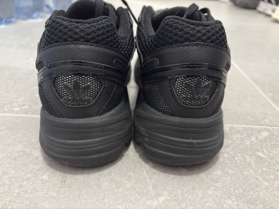 Adidas Astir marimea 37 1/3