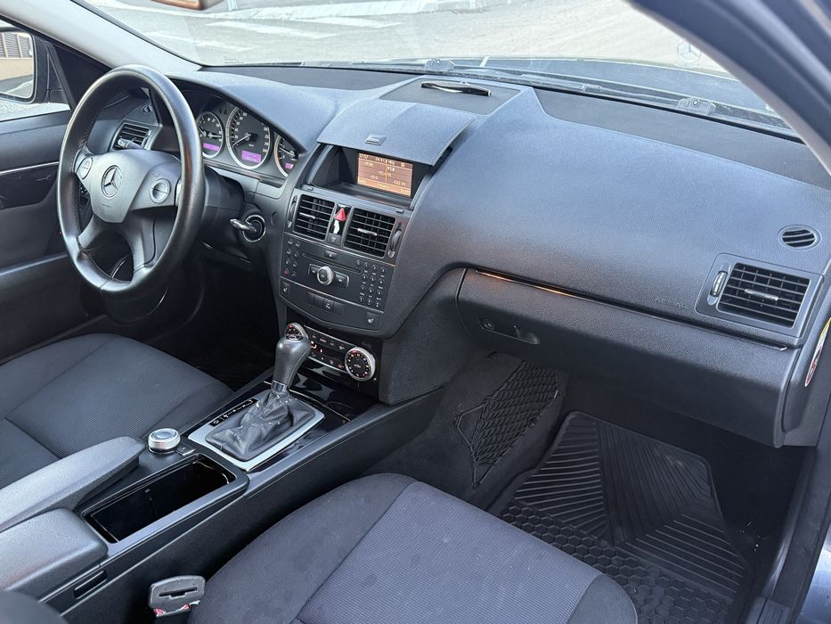 Mercedes C220 Cdi 2009 Automat Berlina Recent adus - rar efectuat