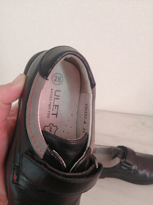 Продам Туфли для мальчика.