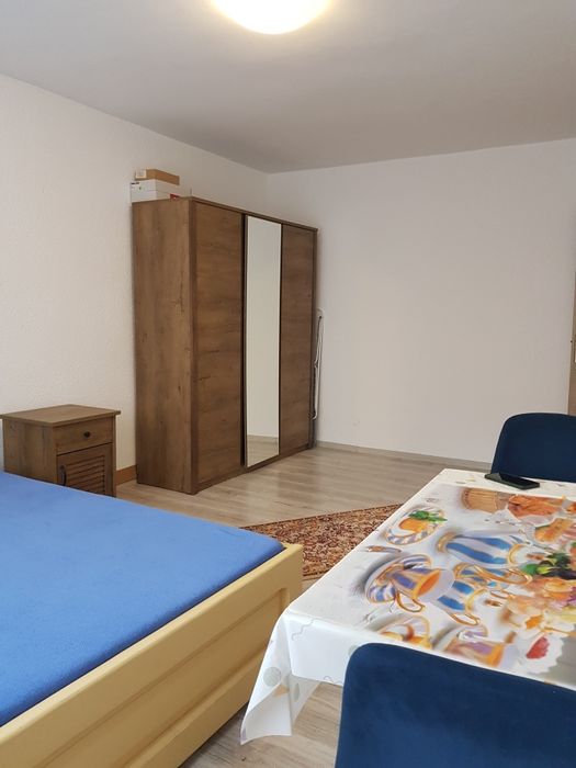 Apartament de inchiriat