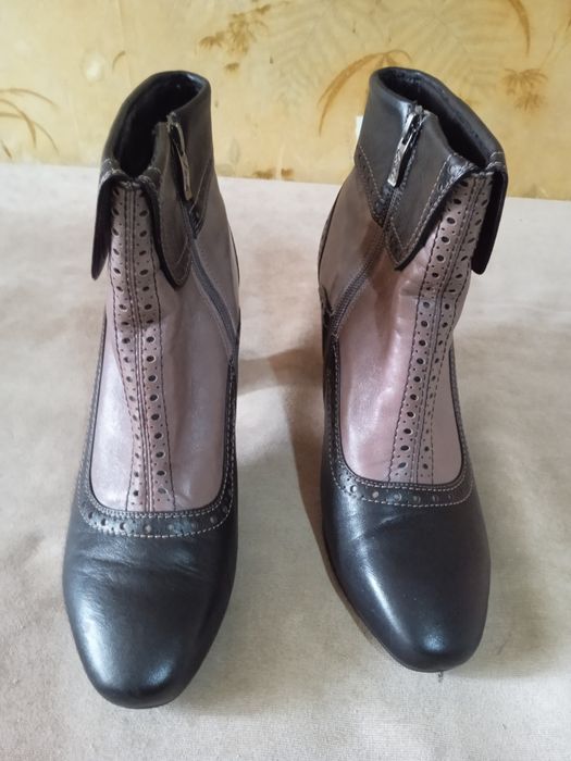 Продам полусапожки.