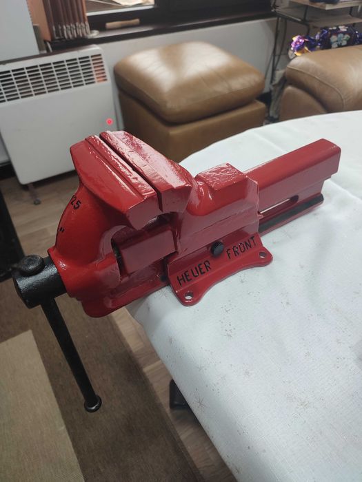 Менгеме немско Heuer