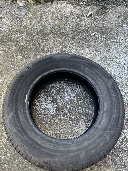 4 броя Летни Гуми Bridgestone Turanza 6 235/65 R17 108V XL DOT 2025