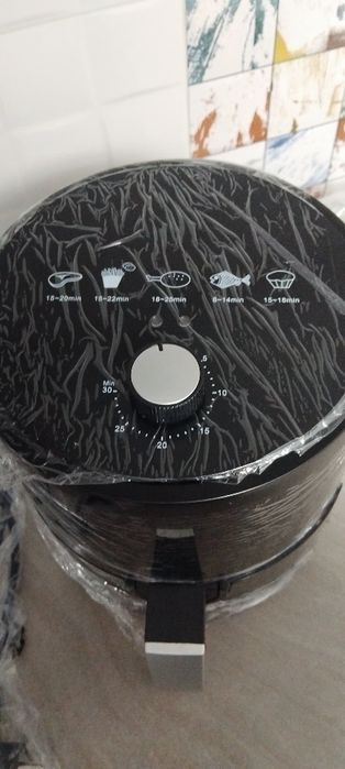 Friteuza cu aer cald / Air frayer,  2,5L