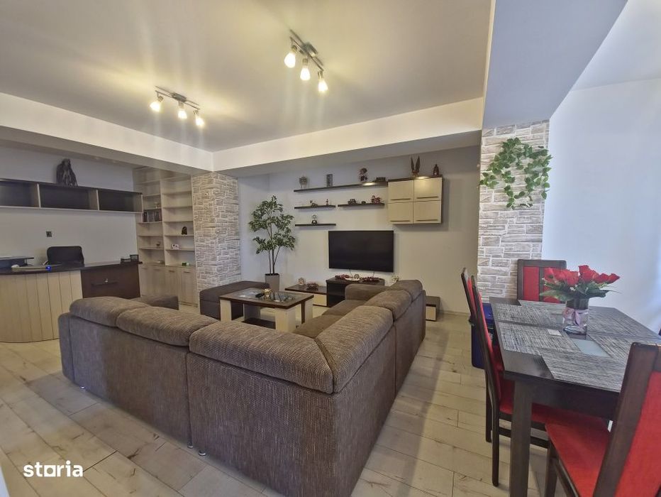 Compozitorilor apartament 3 camere Decomandat suprafata totala de 114