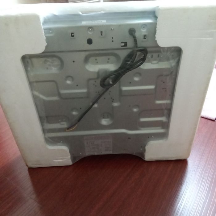 Продаётся варочный панел фирмы CUSSINI