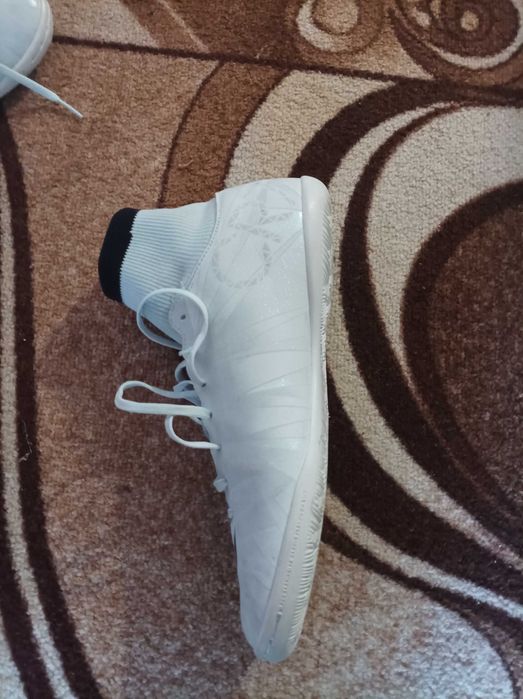 Стуношки Найк CR7