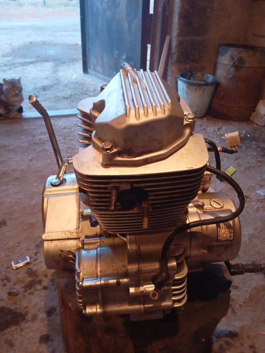 Продам двигатель