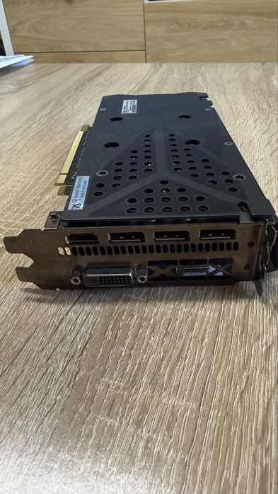 Placa video XFX Radeon RX 470 8Gb