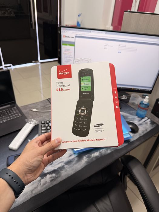 Perfectum Orginal Samsung Verizon Gusto 3 + nomer