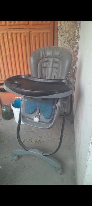Детский стул для кормления
