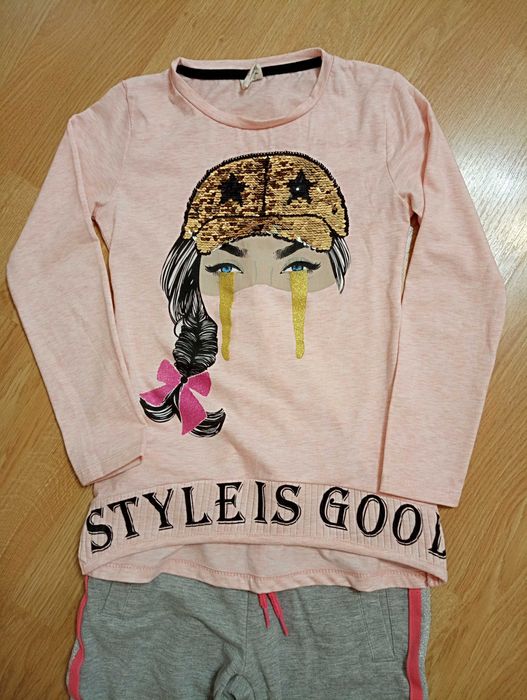 Дрехи/ блузки/ долнище момиче р-р 128 / 134