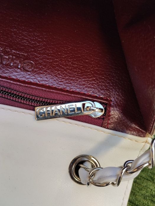 Vând geantă damă Chanel