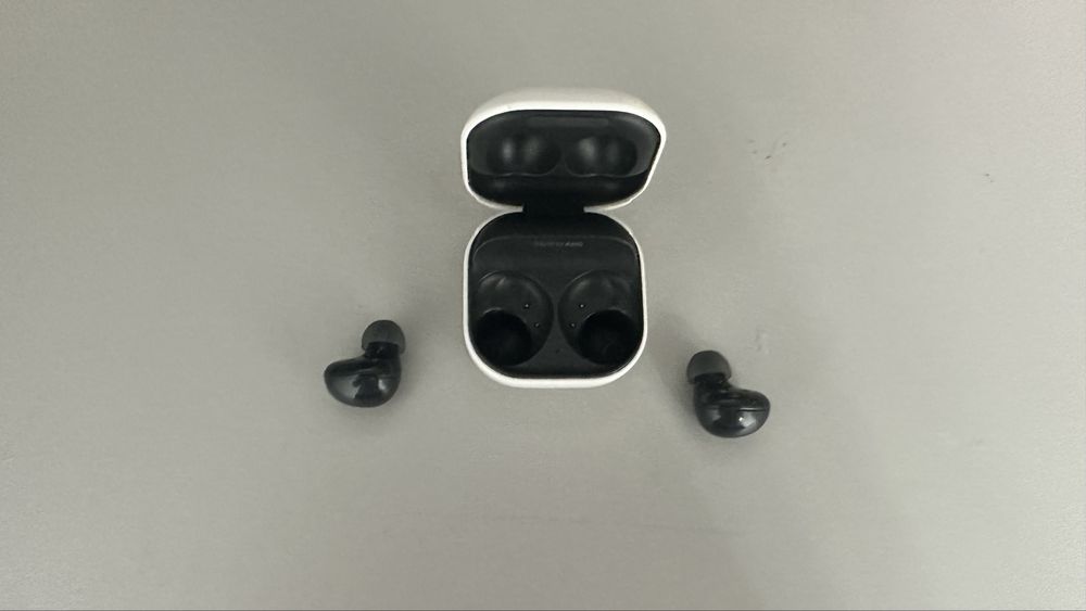 Samsung Galaaxsy buds 2 Белый  оригинал 100%