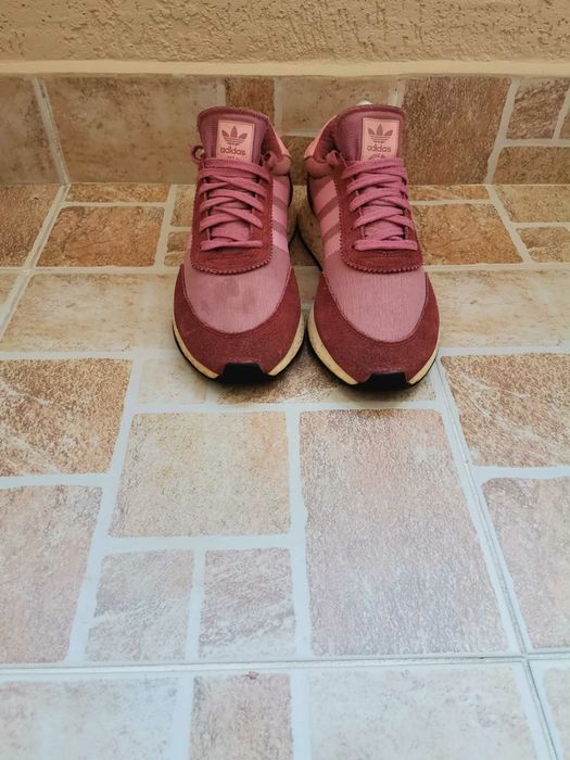 Маратонки Adidas.Номер 39 1/3