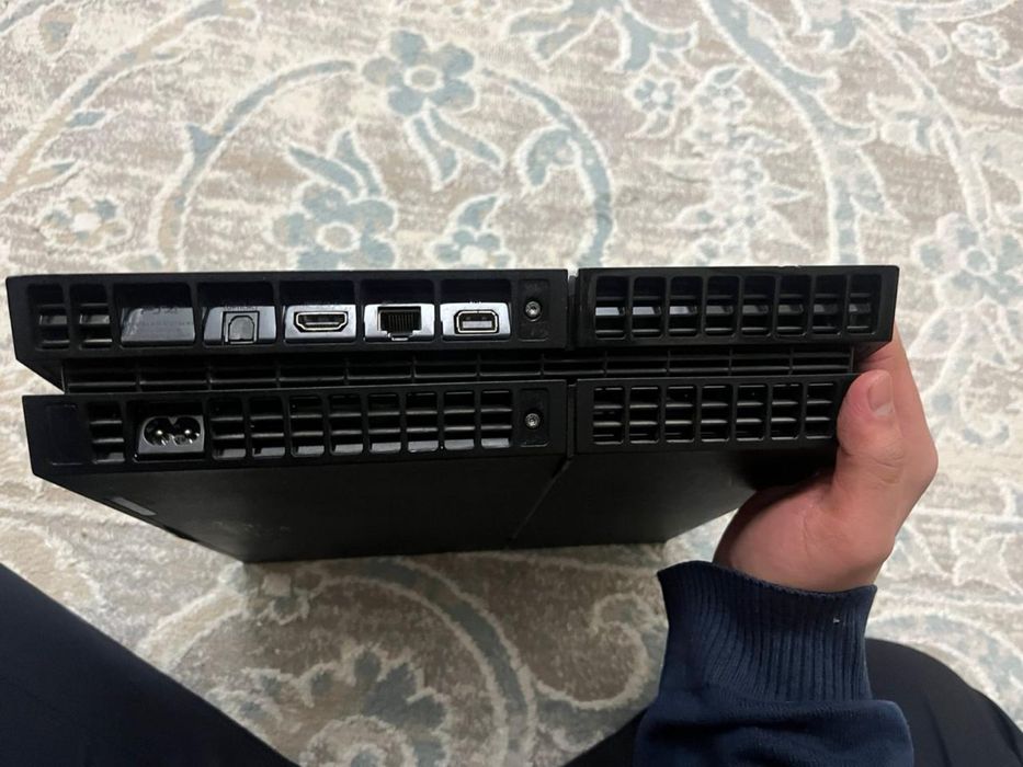 Ps4 сатылады состаяниясы чётко