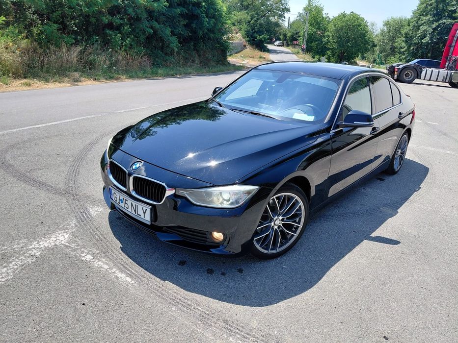 BMW  F30 320d an 2013