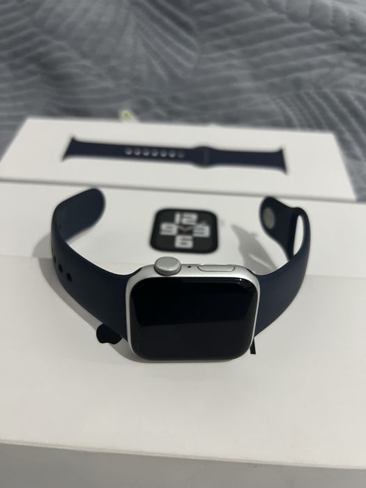 Apple Watch SE (Gen 2) 40 mm +GPS