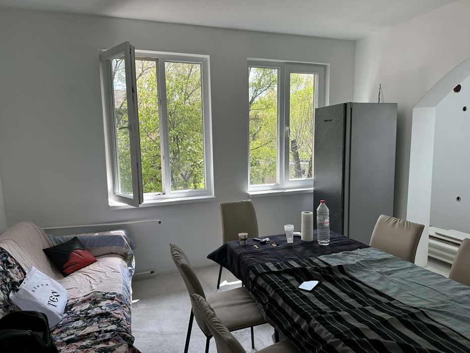 продавам апартамент гр. Перник център след основен ремонт