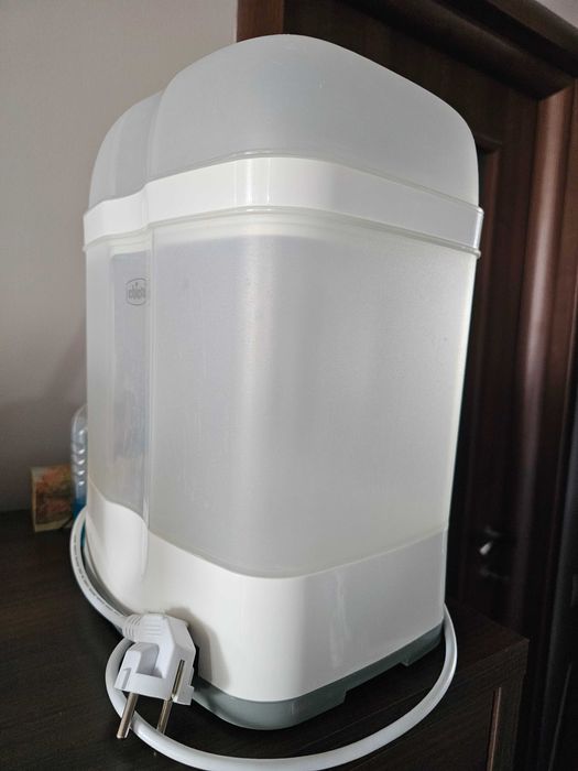 Sterilizator biberoane Chicco