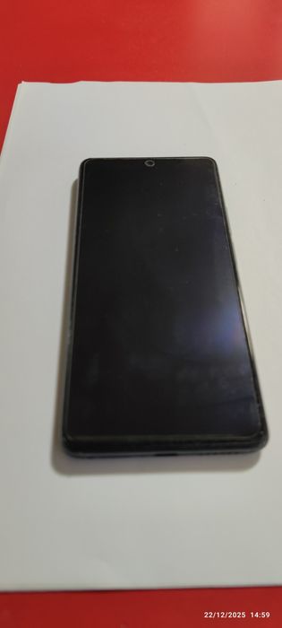 Vand  Xiaomi Mi 11 T + husa cadou. Nu e seria redmi!!!