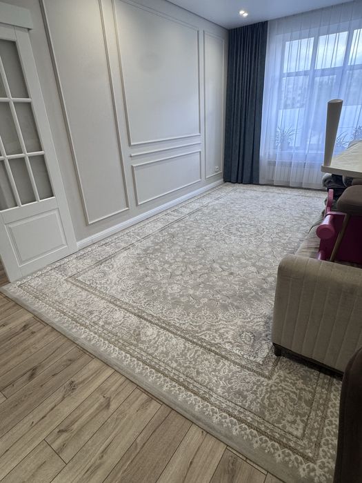 Продам ковер 5х3