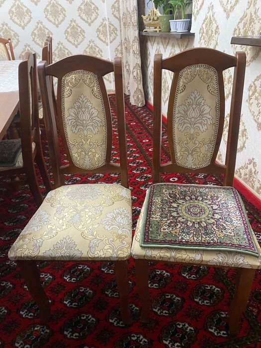 Столы стулья в зал