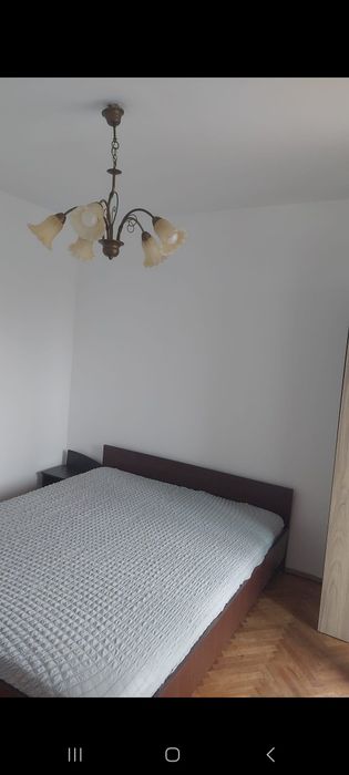 Inchiriez apartament 3 camere simidecomandat