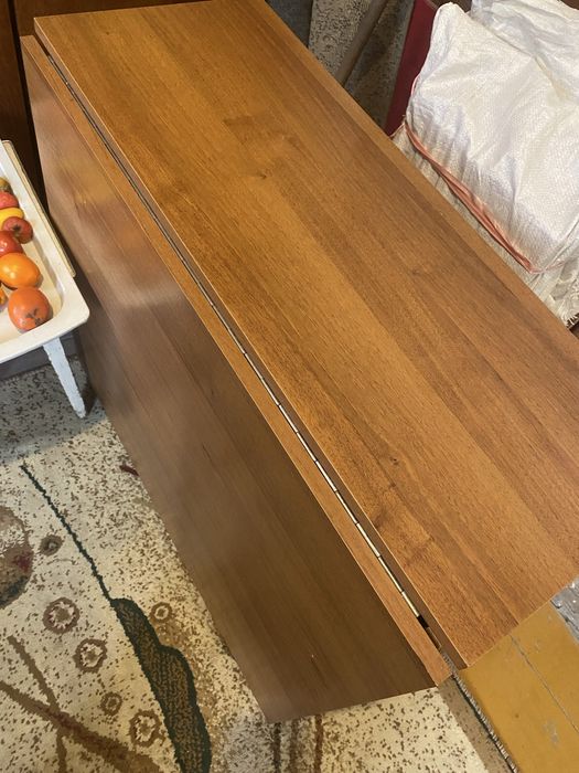 Стол книжка цвет орех