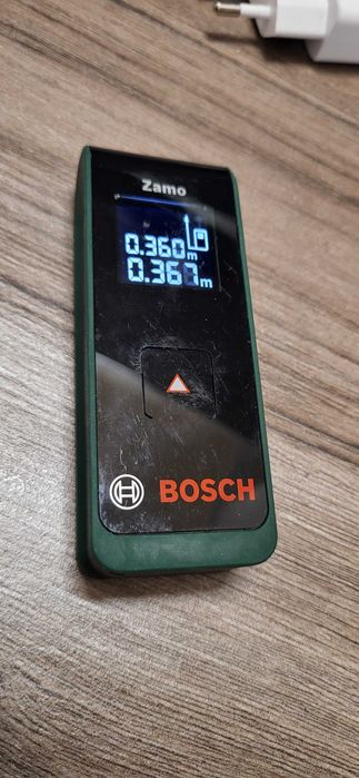 Telemetru BOSCH Zamo fuctional 120 lei