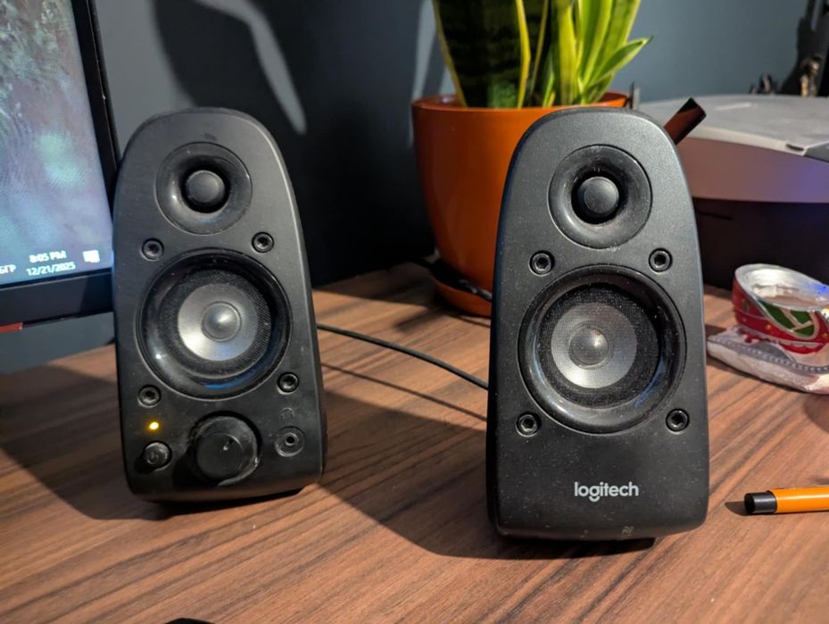 Колонки Logitech 5+1