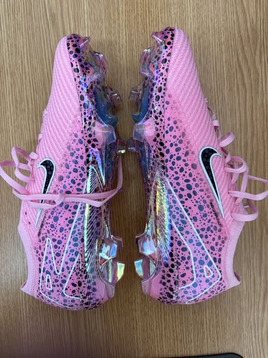 ghete fotbal nike marime 41