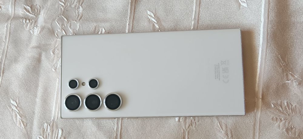 Samsung S23 ultra 12/256