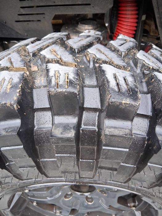 Гуми maxxis trepador 37 12.50 17