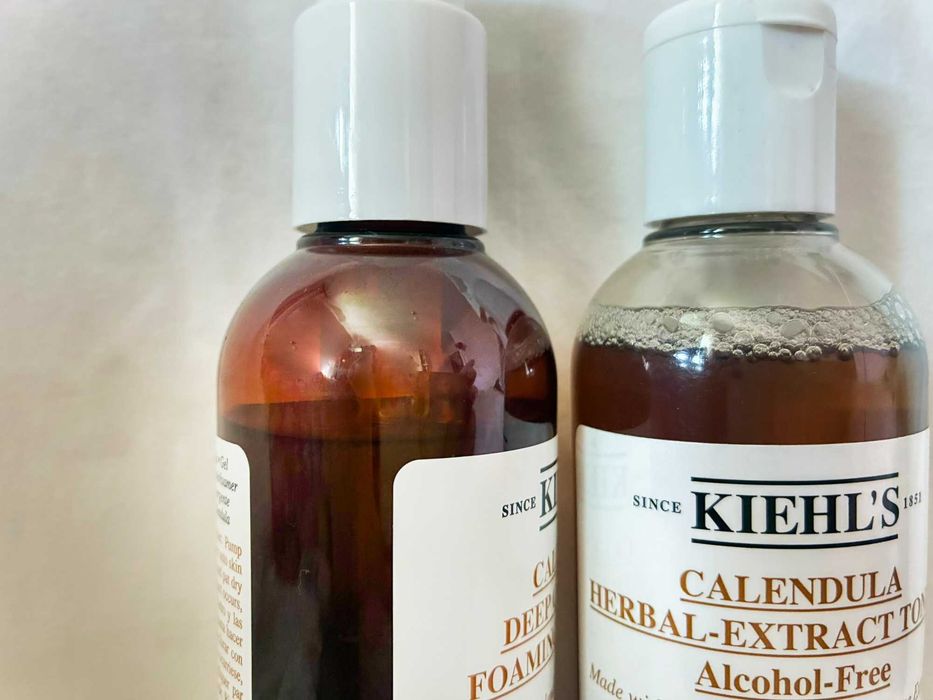 Kiehl's Gel de curățare si Loțiune tonică cu Gălbenele