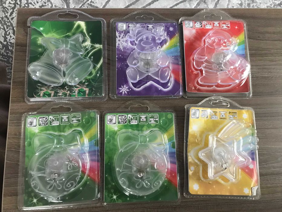 Коледни светещи силиконови с вакум, играчки + мини дядо коледа